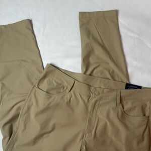 NWT Reebok 5 Pocket Pants Khaki Tan Men’s Sz XL 38W 32L NEW WITH TAGS